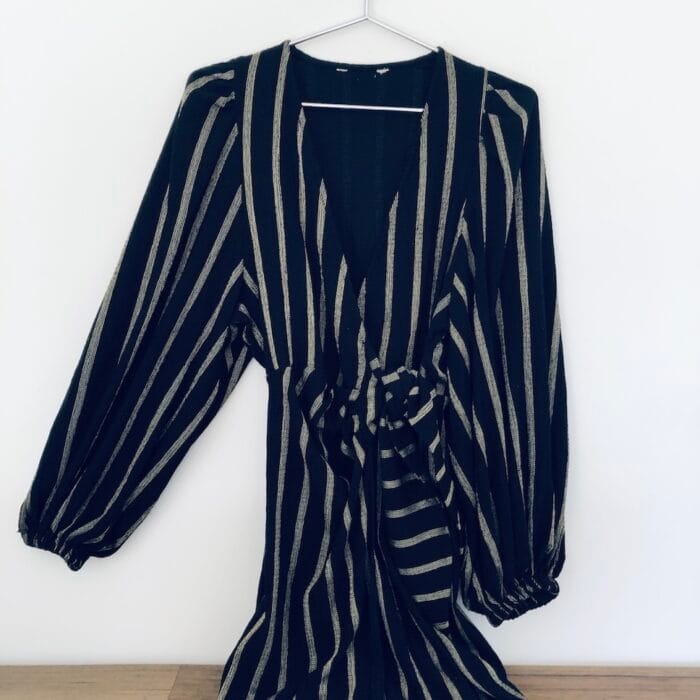 h&m blue striped wrap dress Midi Balloon Sleeve Dress GL-04.20.26 Size:10-10,5 US / 41 Gothic Formal Long Black Maxi dress Features a collar